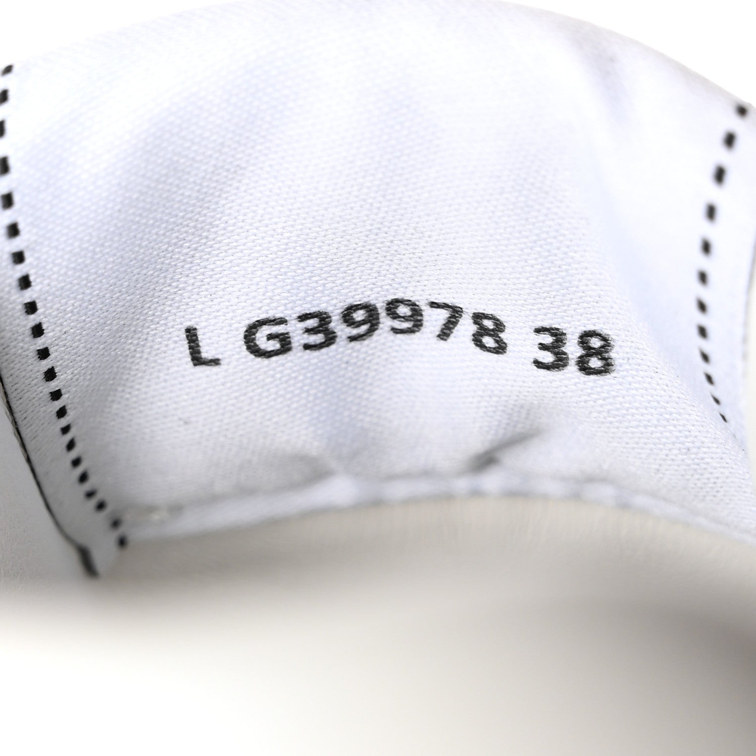 Chanel Calfskin Womens CC Sneakers 38 White Black Red 1417715