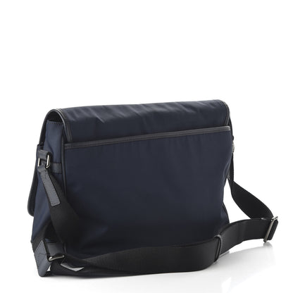 Burberry Calfskin Nylon Fairbank Messenger Bag Navy Black 3 of 9