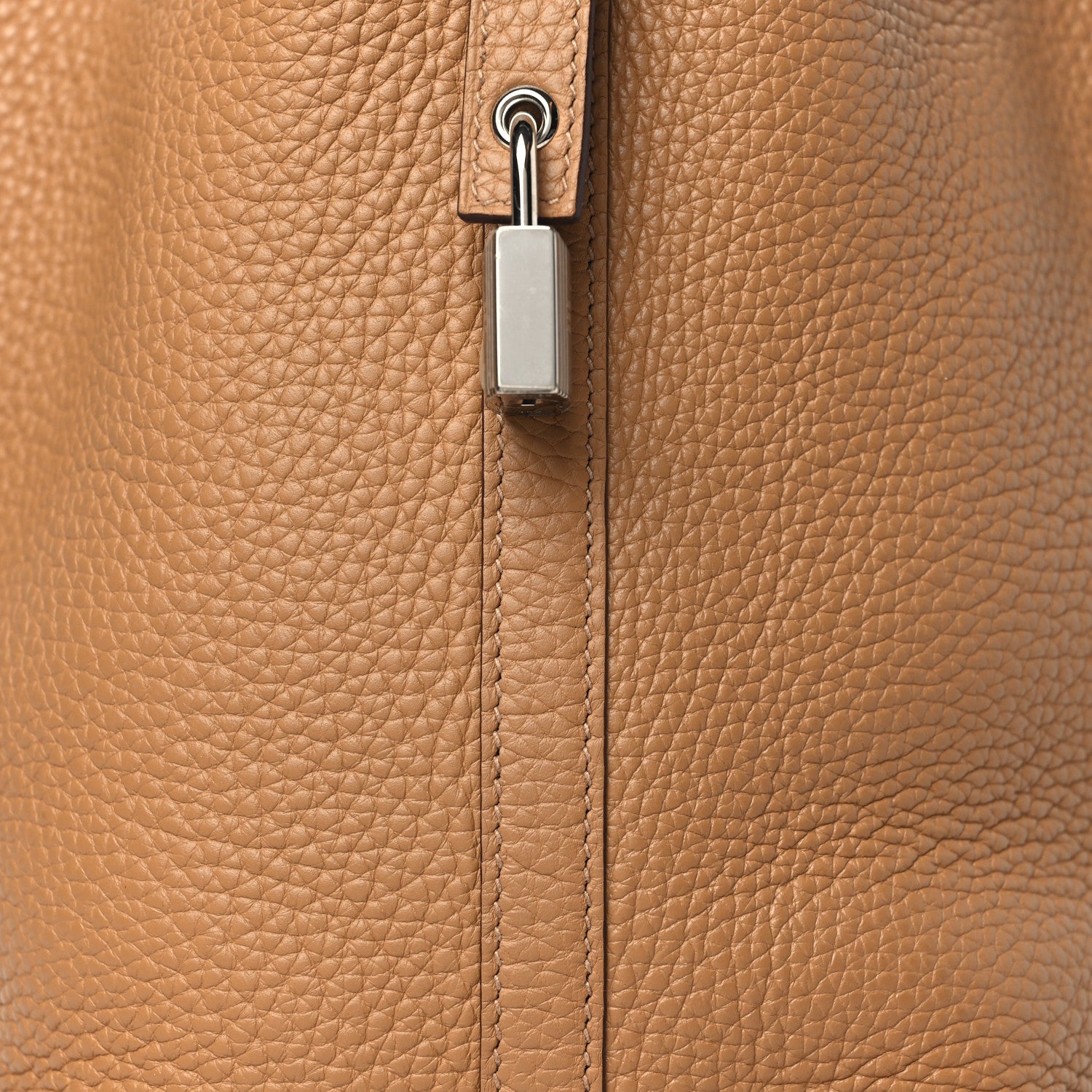 Hermes Taurillon Clemence Picotin Lock 18 PM Biscuit 8 of 11