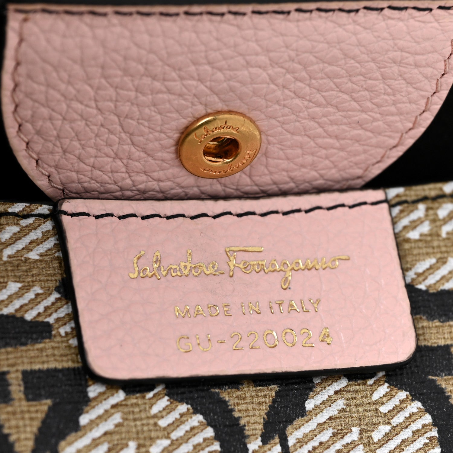 Salvatore Ferragamo Tumbled Calfskin Gancini Mini Bag Pink 7 of 10