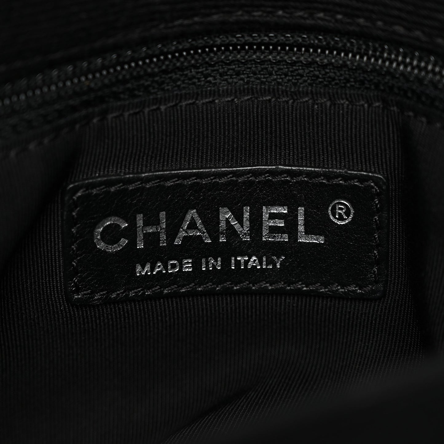 Lambskin Grosgrain Quilted Flap Black