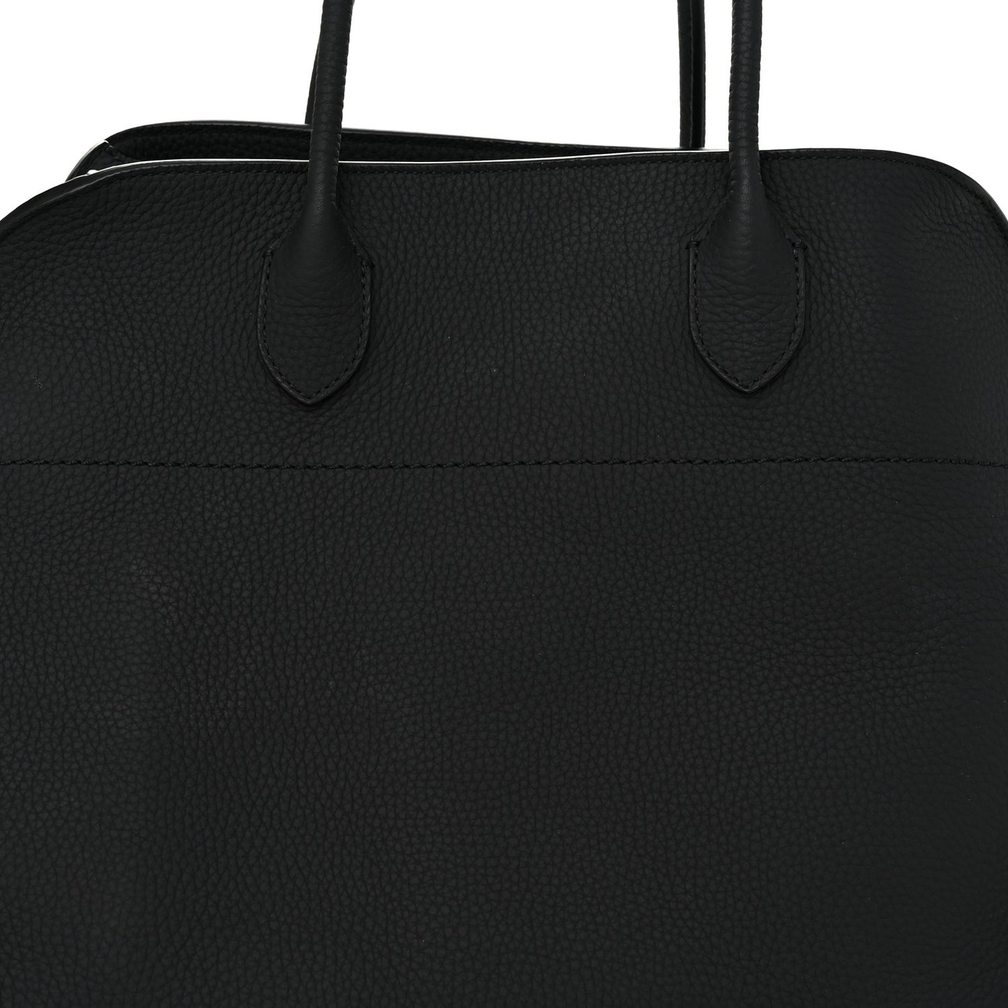 Matte Grained Calfskin Soft Margaux 15 Black