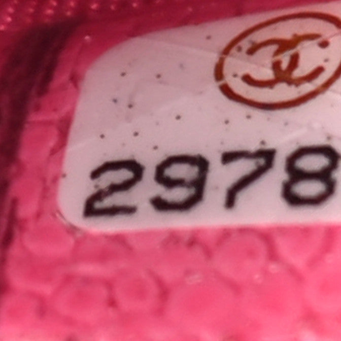 Caviar Quilted Small Cosmetic Case Pink