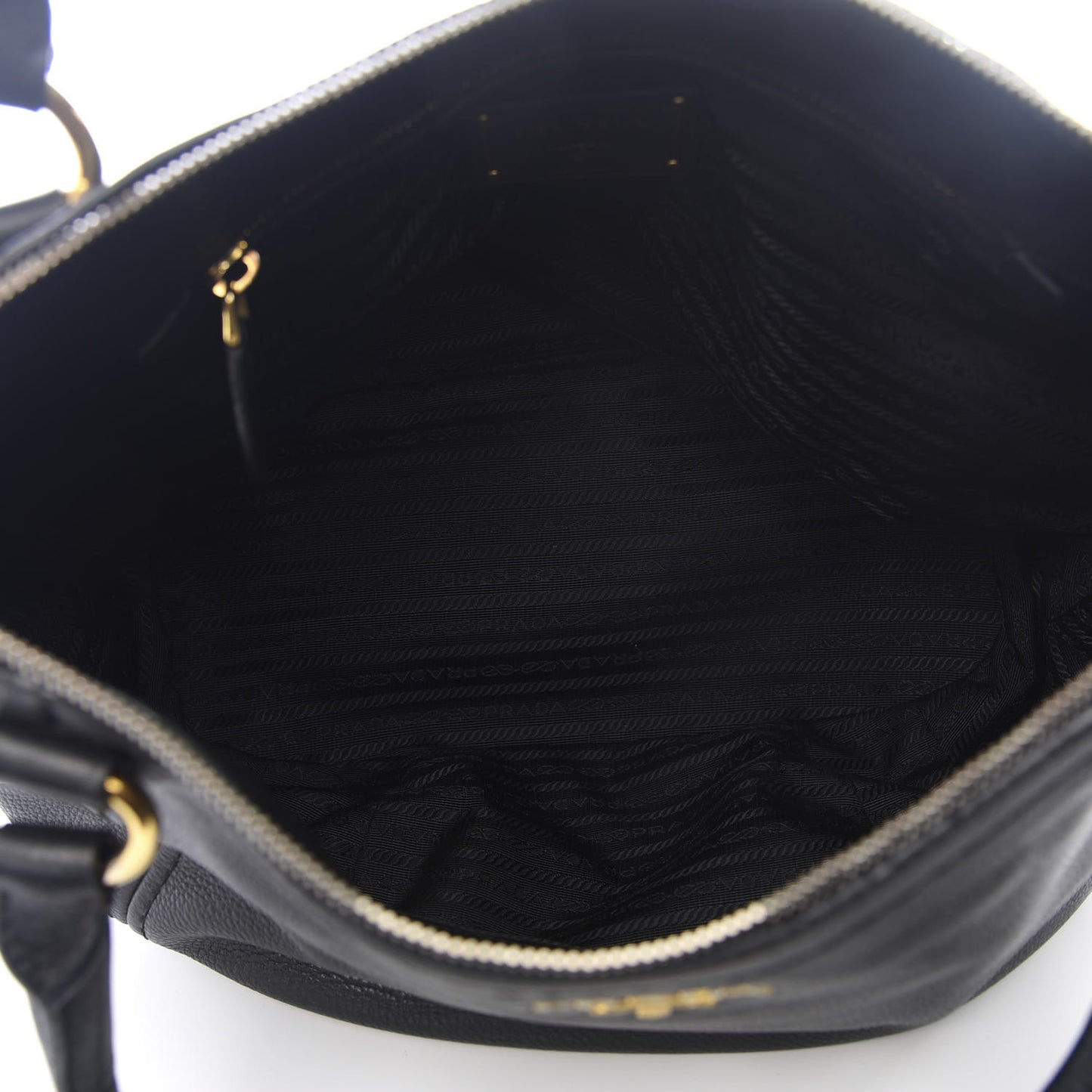 Vitello Daino Shoulder Bag Black