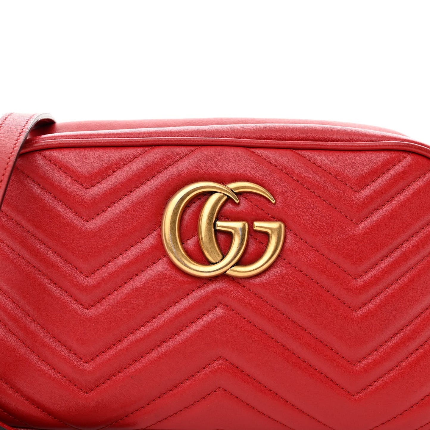 Calfskin Matelasse Small GG Marmont Chain Shoulder Bag Hibiscus Red