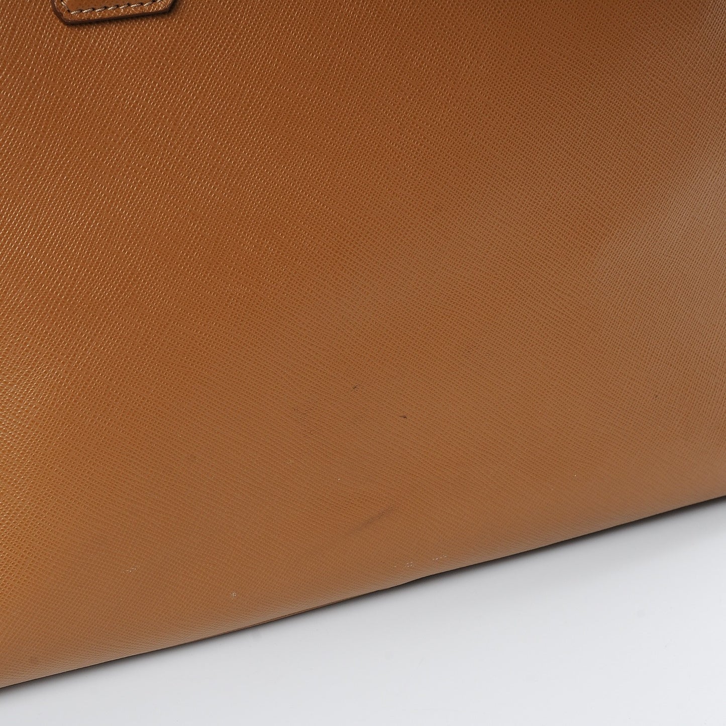 Saffiano Medium Galleria Double Zip Tote Caramel