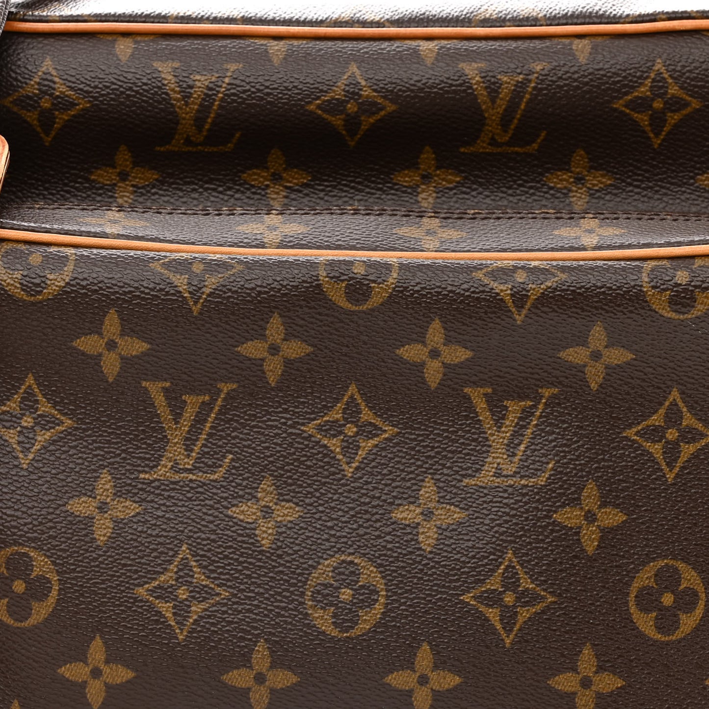 Monogram Nil 28