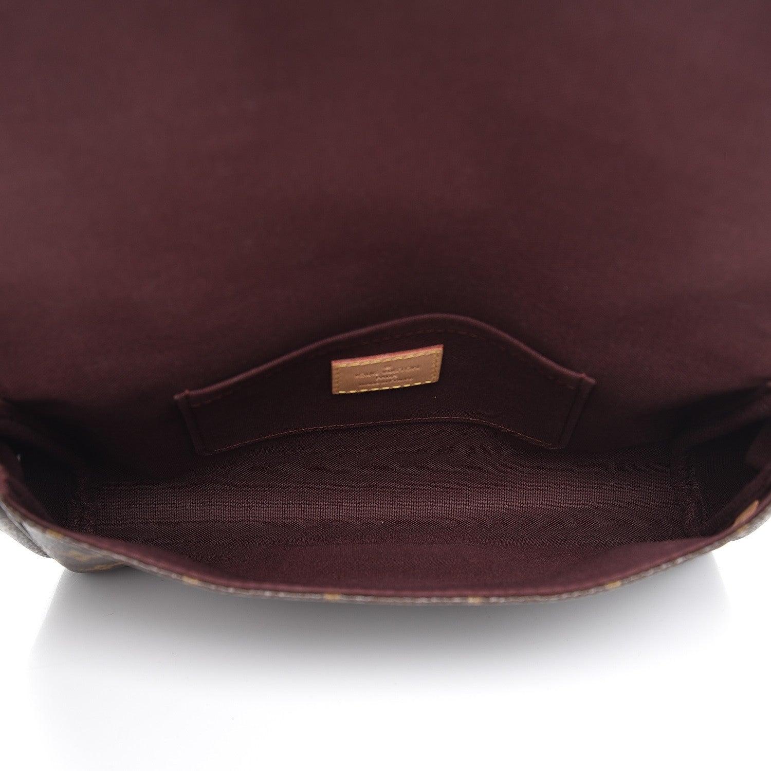 Louis Vuitton Monogram Favorite MM 2 of 9