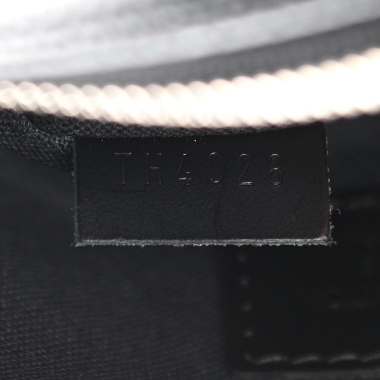 Louis Vuitton Damier Graphite Rem Bag 8 of 11