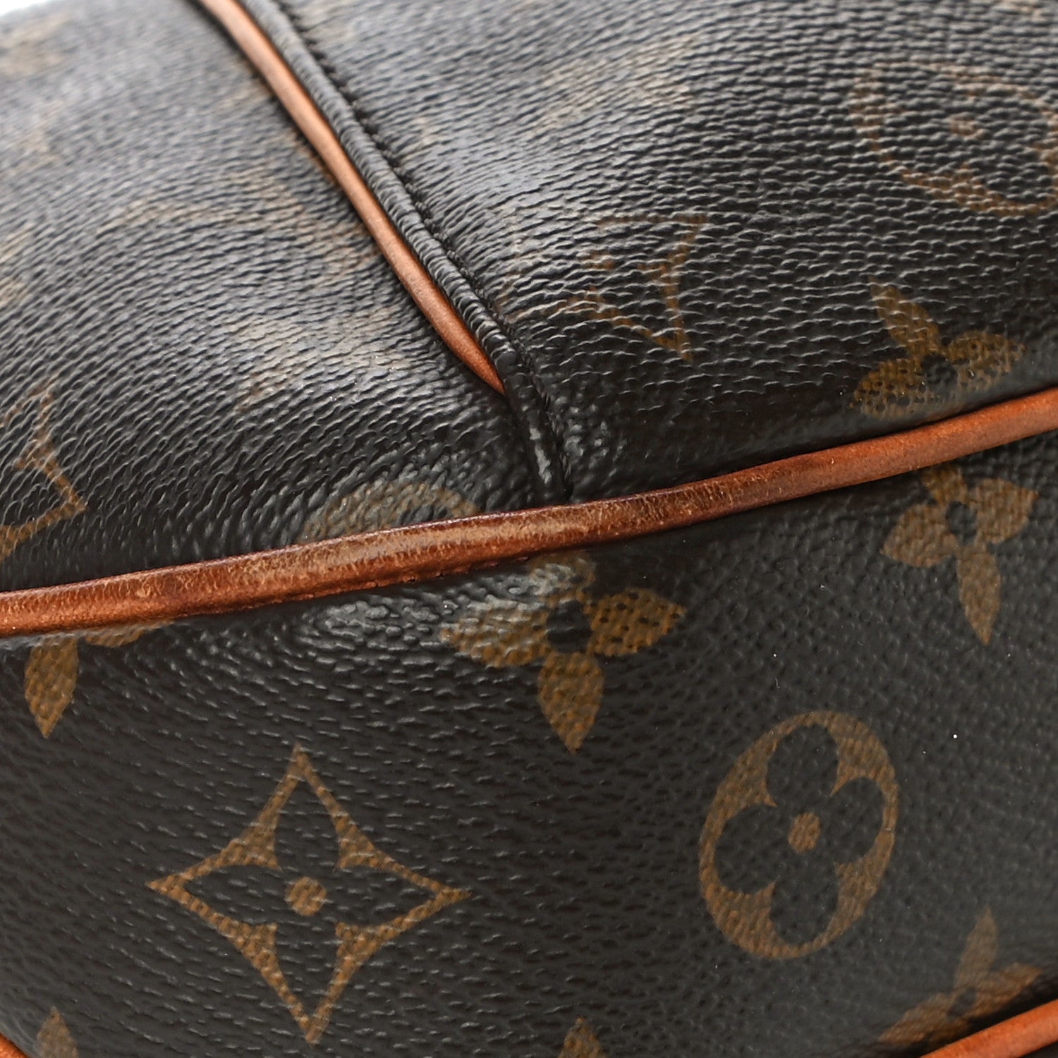 Louis Vuitton Monogram Thames PM 8 of 21