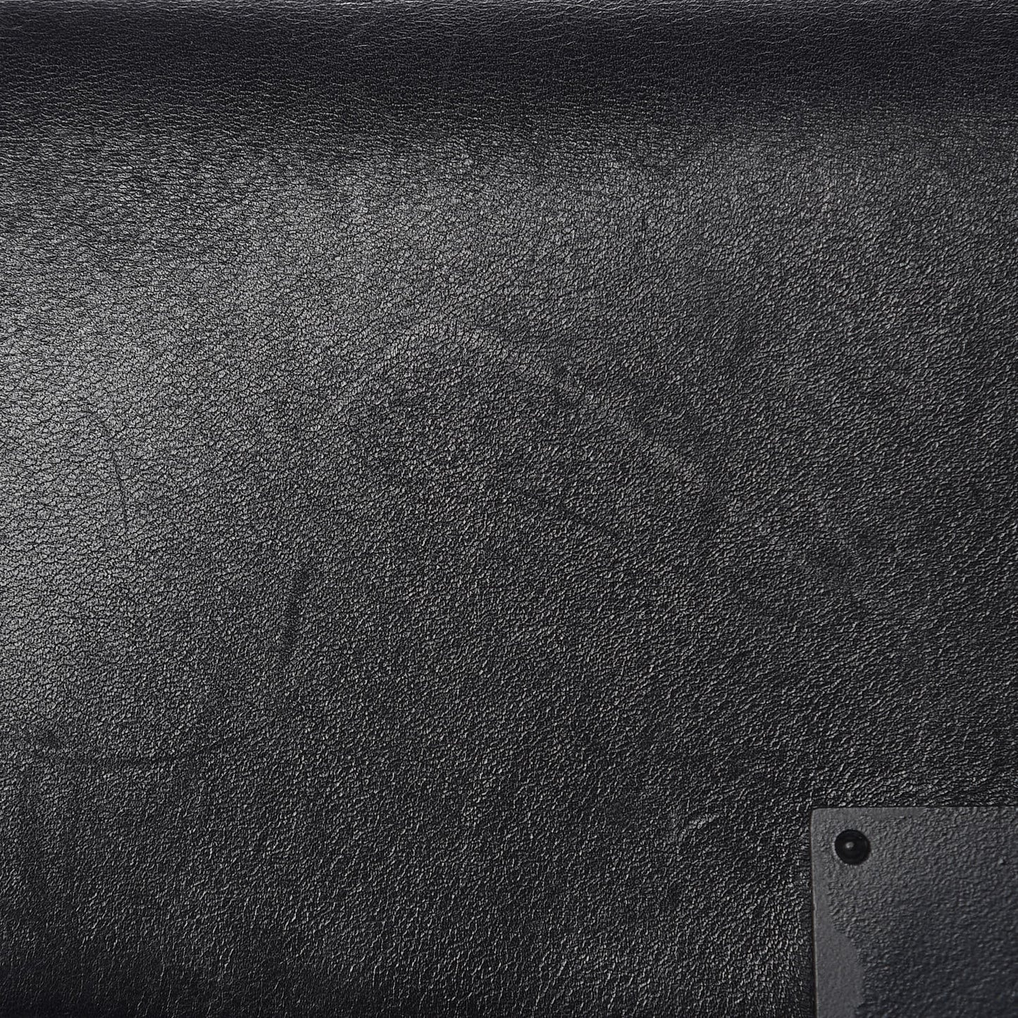 Box Calfskin Medium Classic Box Flap Bag Black