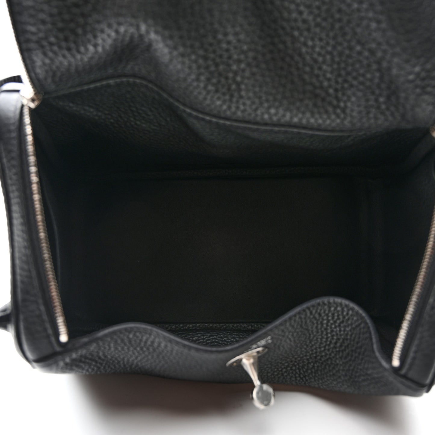 Taurillon Clemence Lindy 26 Black