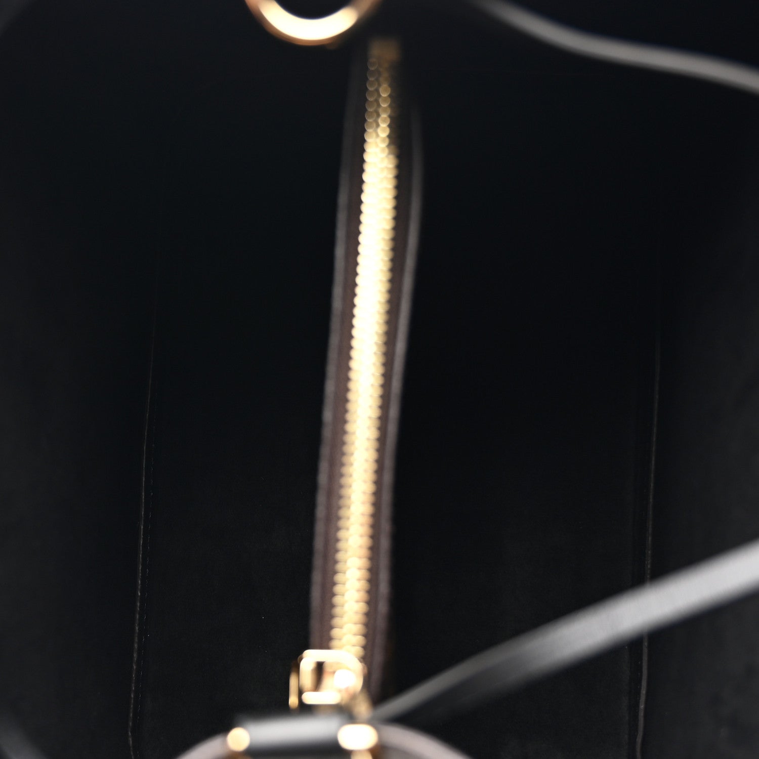 Louis Vuitton Monogram Neonoe MM Black 6 of 10