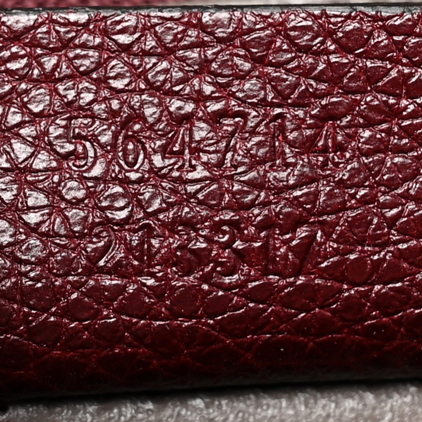 Grainy Calfskin Medium Zumi Top Handle Bag Vintage Bordeaux
