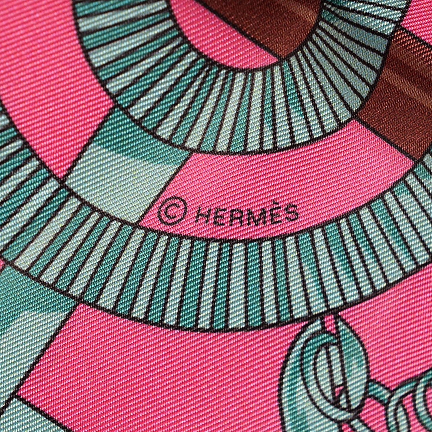 Hermes Silk Eperon D'Or Remix Maxi Twilly Rose Indien Cassis Vert 3 of 5