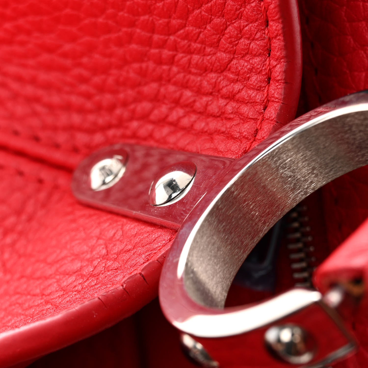 Louis Vuitton Taurillon Capucines PM Rubis 11 of 12