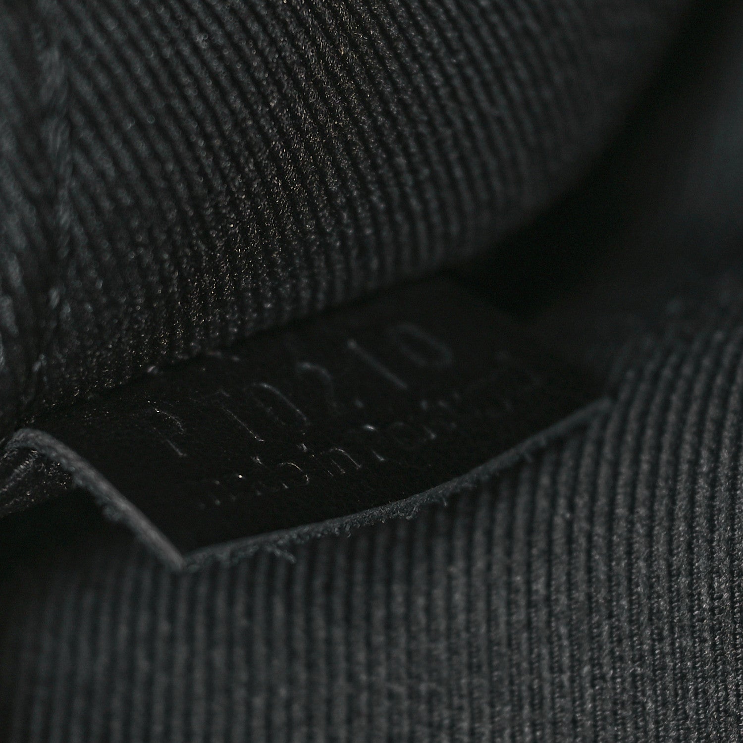 Louis Vuitton Taurillon Monogram Uniformes Solar Ray Soft Pochette Volga Belt Bag Black 6 of 9