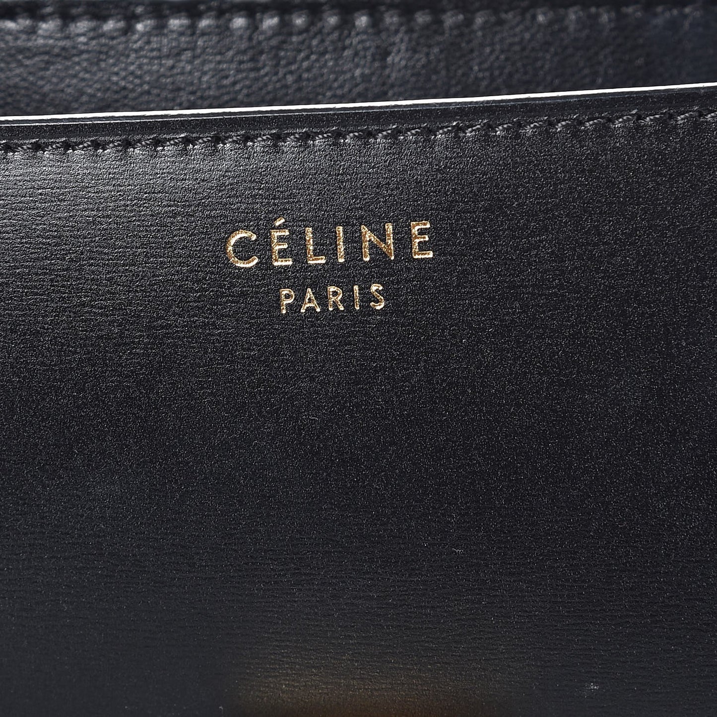 Box Calfskin Medium Classic Box Flap Bag Black