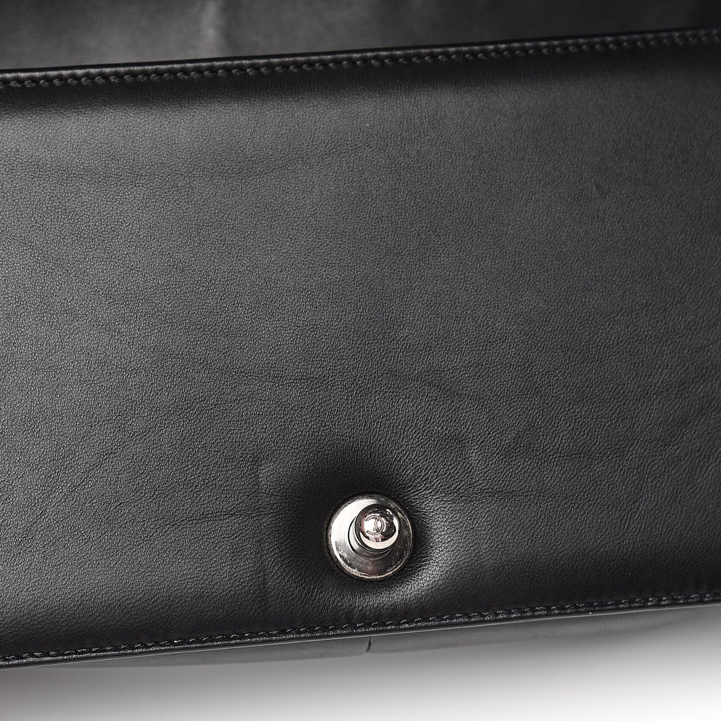 Lambskin Quilted Medium Boy Flap Black