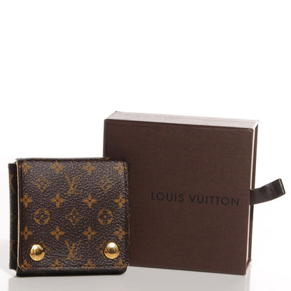 Louis Vuitton 18K White Gold LV Initiales Charm 8 of 8