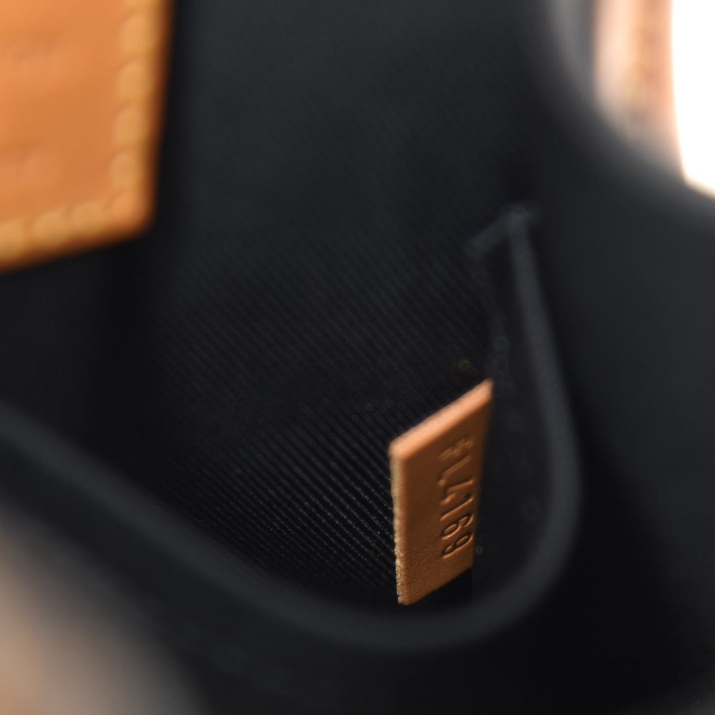 Monogram LV Ivy