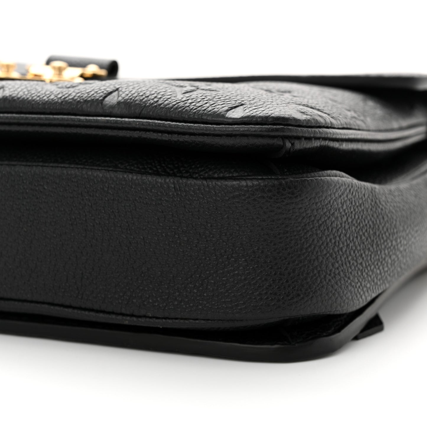 LOUIS VUITTON Empreinte Pochette Metis Black