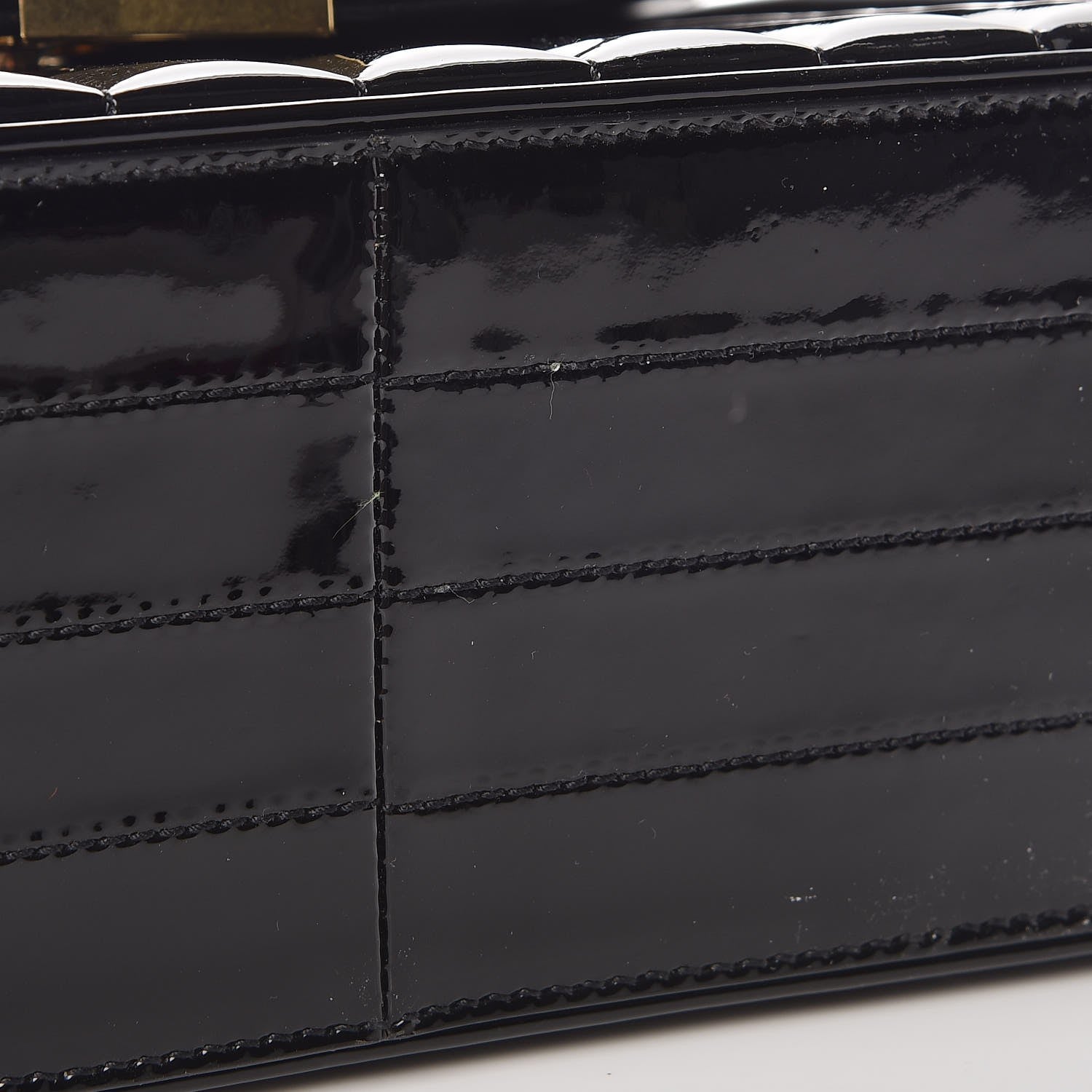 Saint Laurent Patent Matelasse Monogram Large Vicky Chain Bag Black 8 of 8