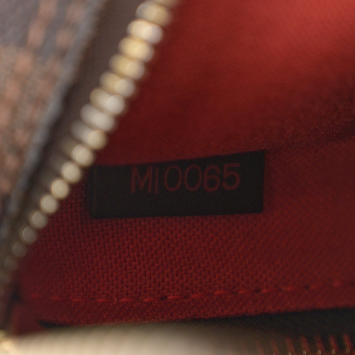 Damier Ebene Olav PM Messenger Bag
