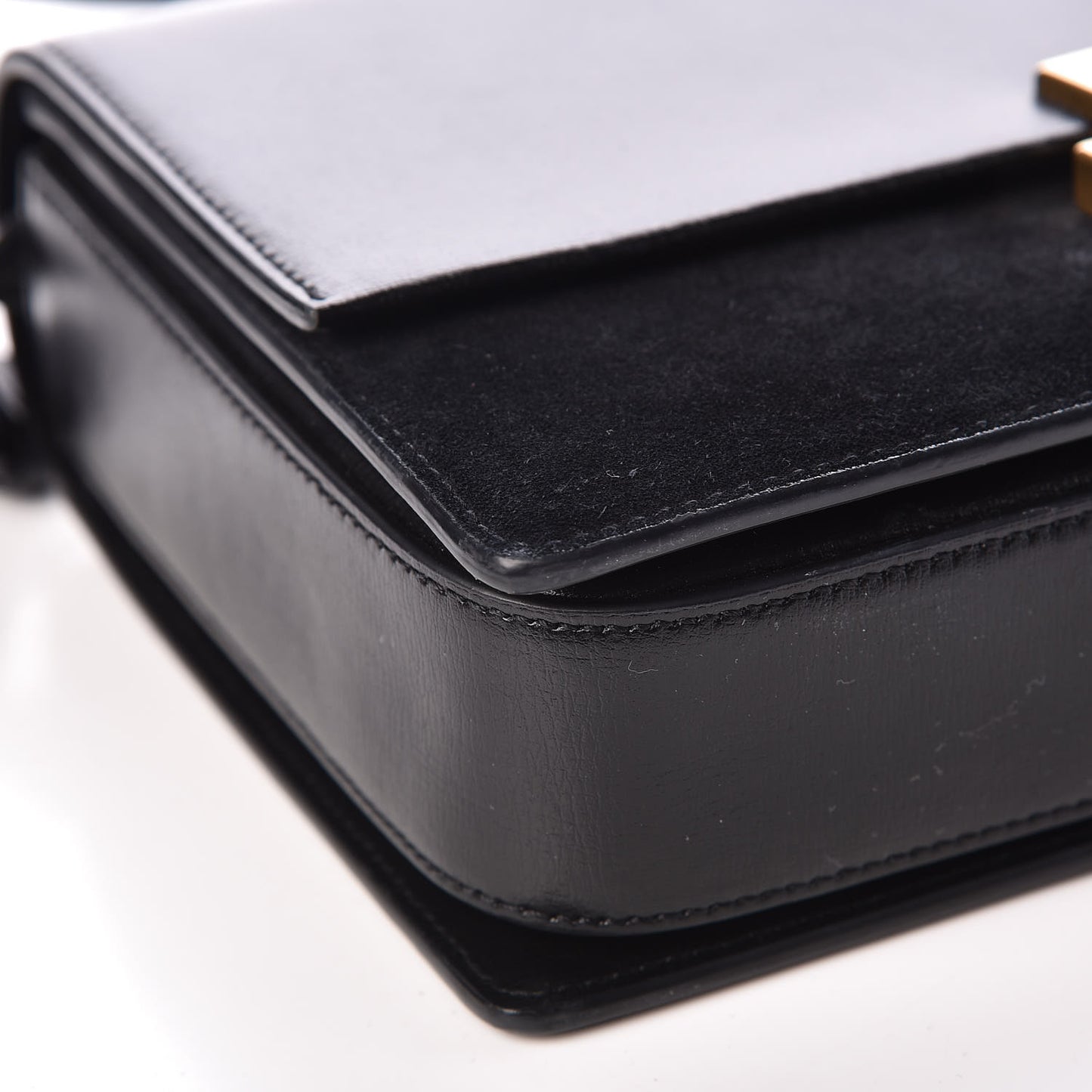 Smooth Calfskin Suede Medium Bellechasse Black