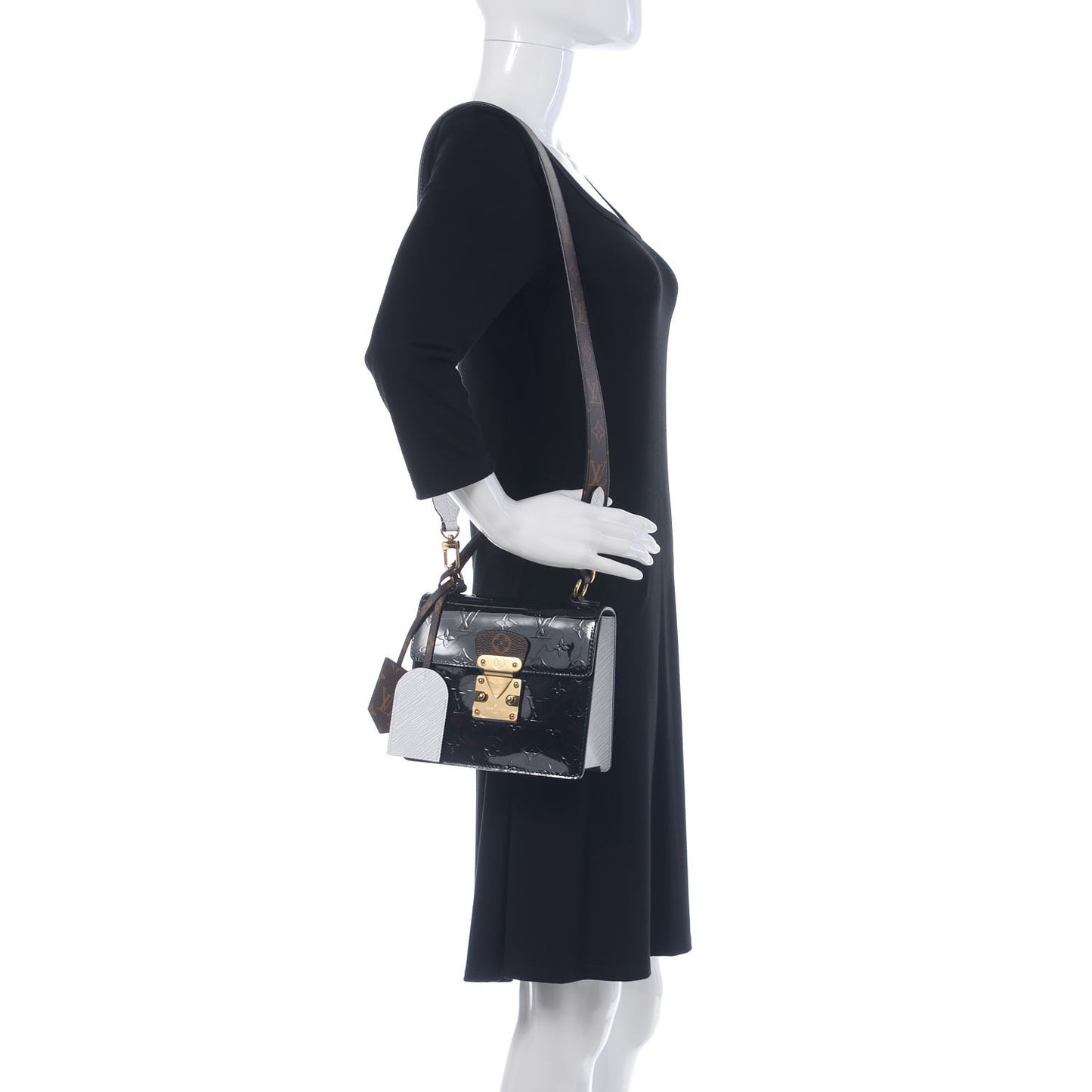 Vernis Epi Monogram Spring Street Black