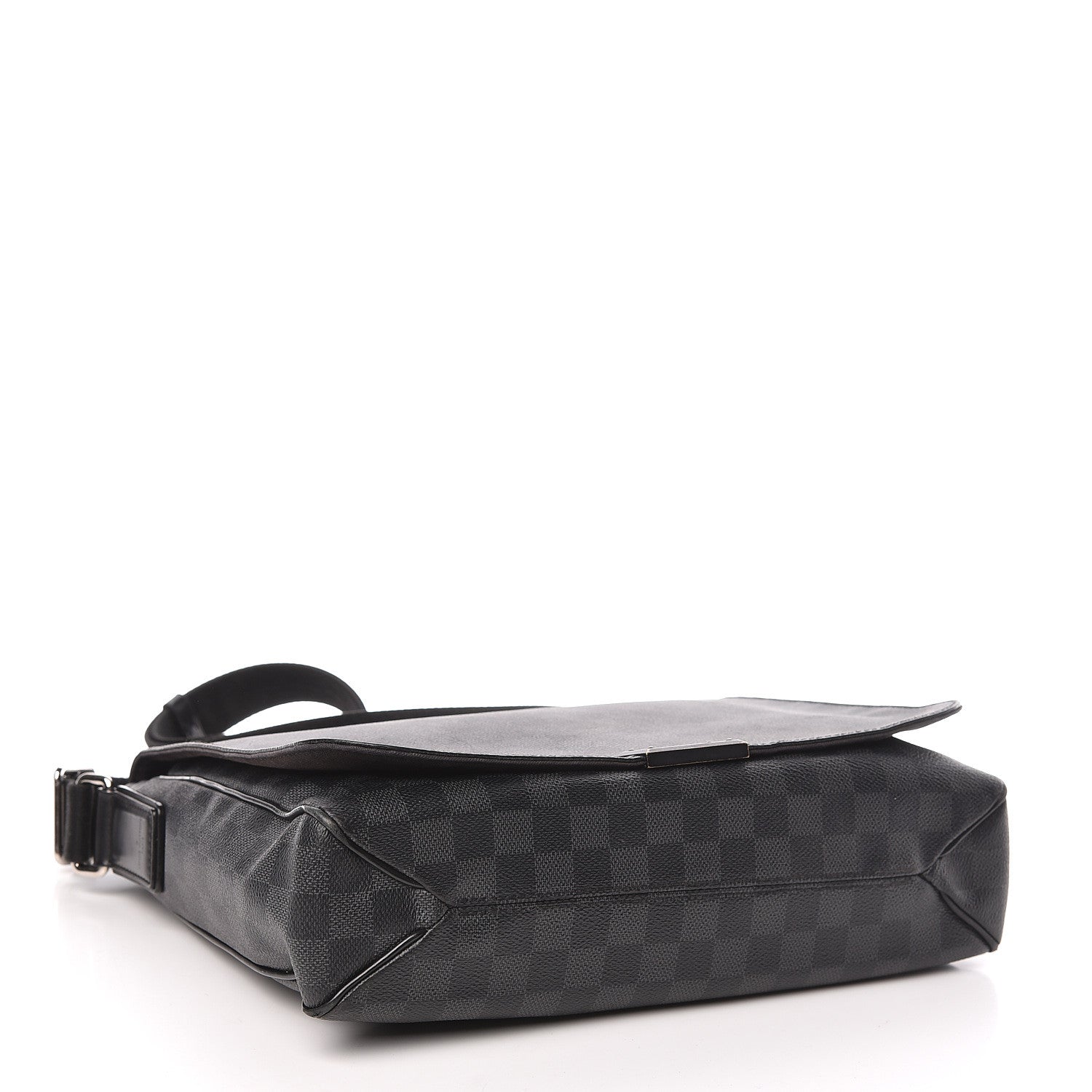 Louis Vuitton Damier Graphite District MM 4 of 9
