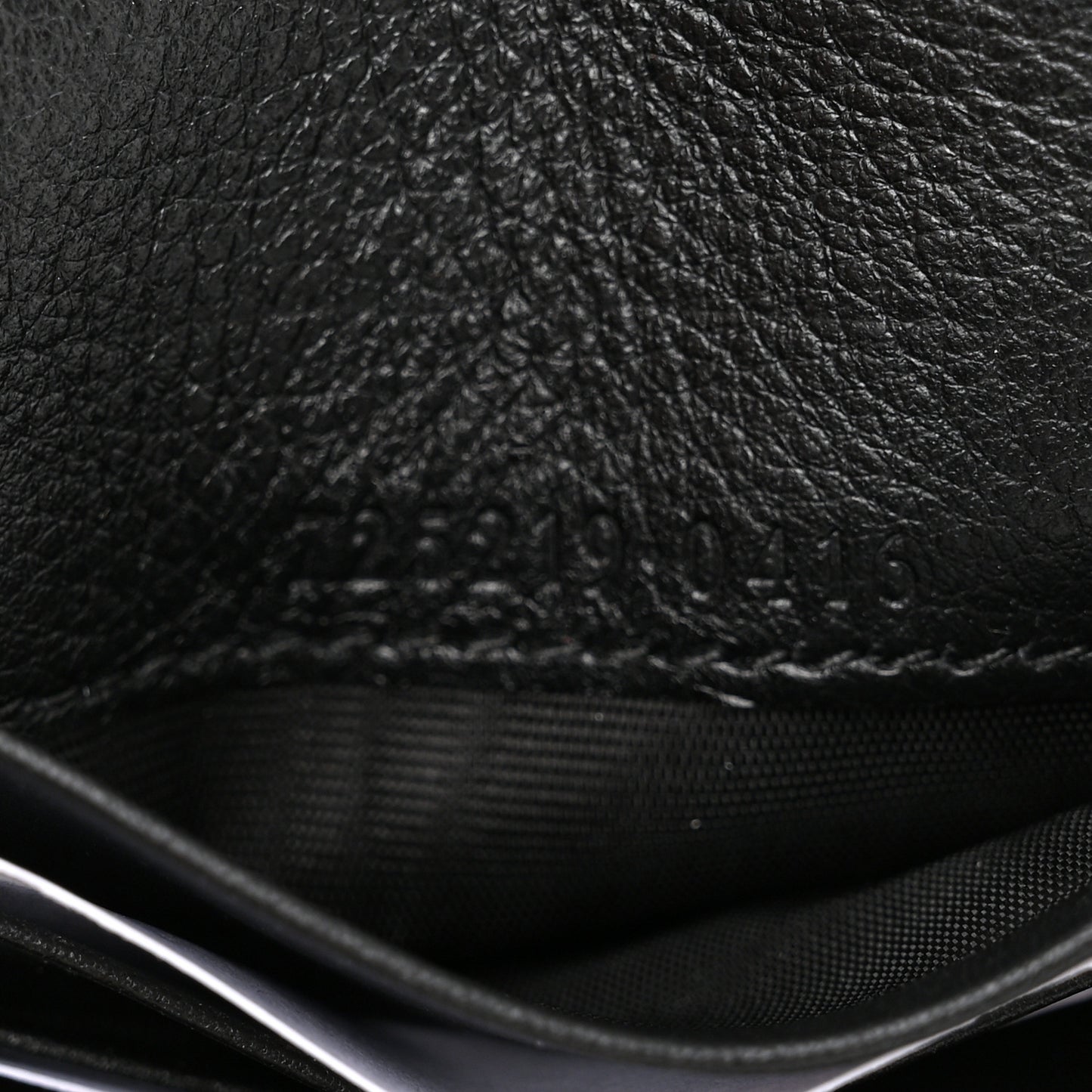 Roxy Calfskin Medium Blondie Chain Wallet Black