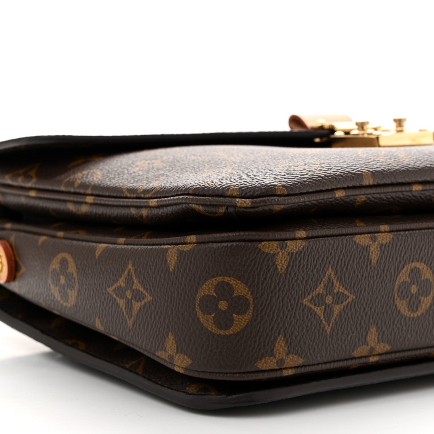 Louis Vuitton Monogram Pochette Metis 9 of 10