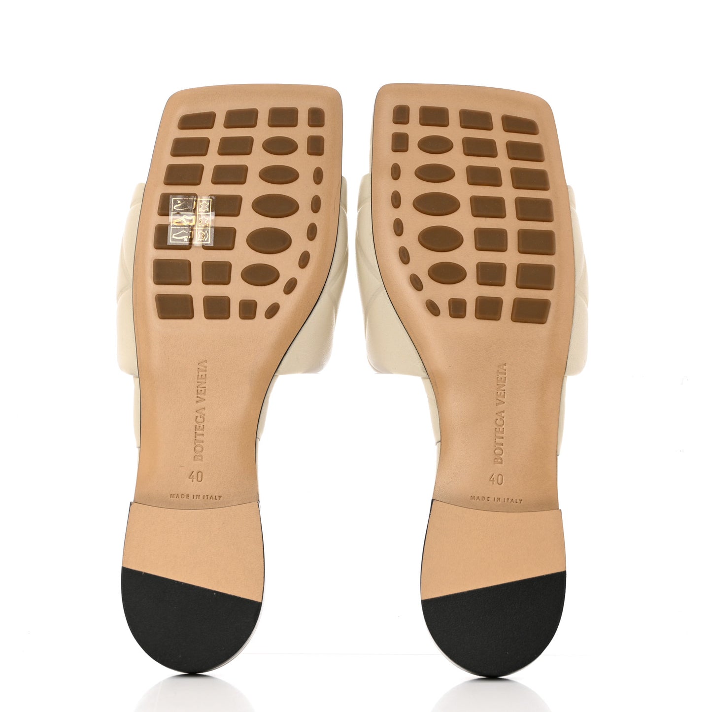 Nappa Quilted Rubber Lido Flat Sandals 40 Wax