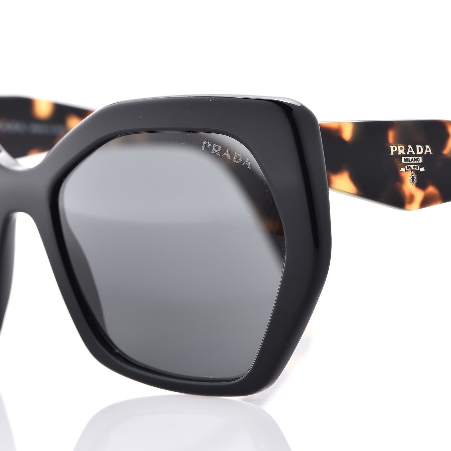 Sunglasses SPR 16R Black Tortoise