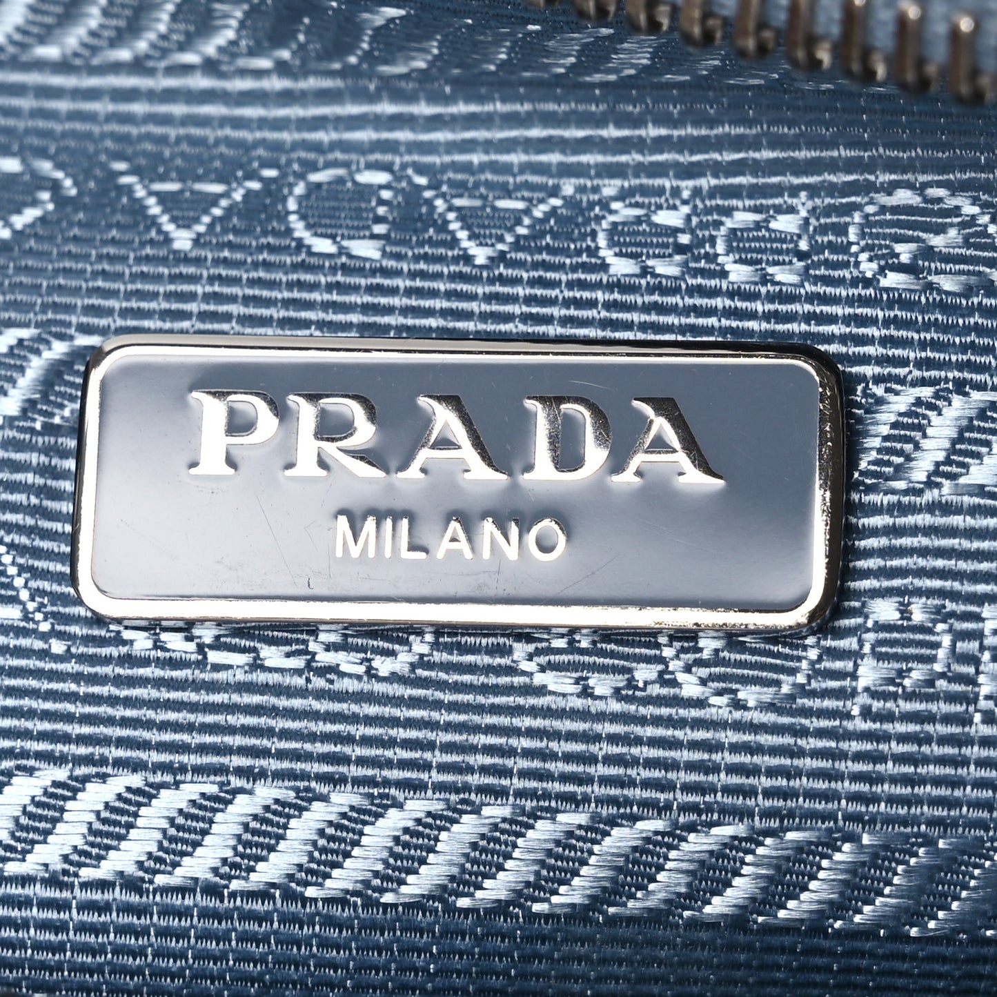 Nylon Re-Edition 2005 Shoulder Bag strale