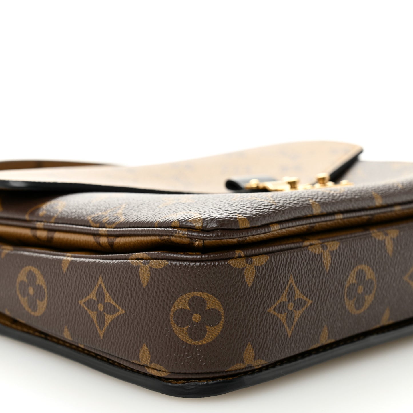 Reverse Monogram Pochette Metis