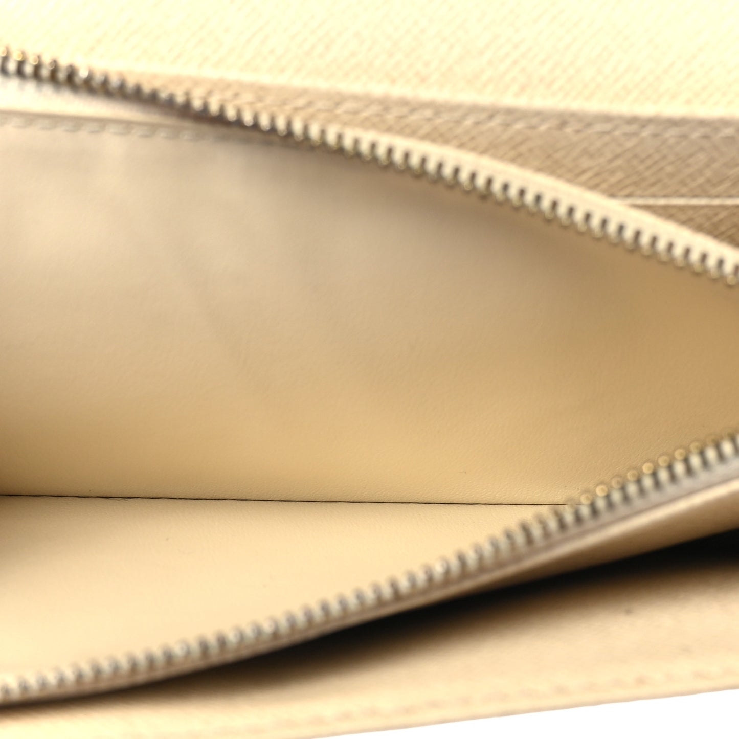 Damier Azur Sarah Wallet