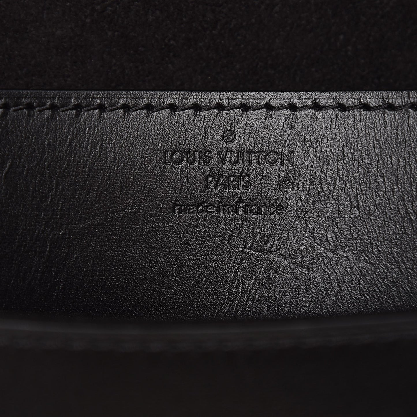 Calfskin Chain Louise MM Black