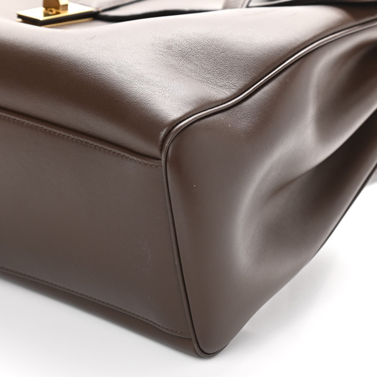 Calfskin Medium Soft 16 Bag Wood