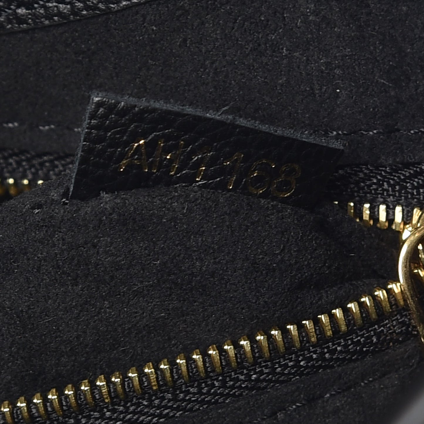 Cuir Plume Very Hobo Black