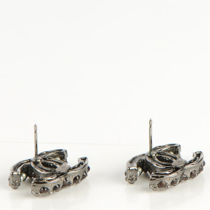Chanel Ruthenium Studded Pearl CC Earrings 3 of 5