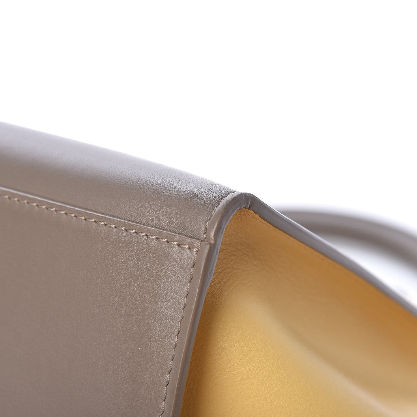 Smooth Calfskin Medium Tri-Color Trapeze Butter