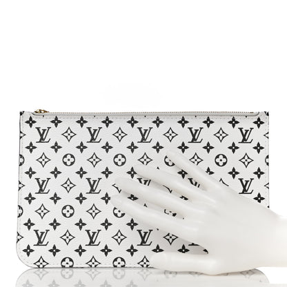 Louis Vuitton Monogram Giant Neverfull MM GM Pochette White 2 of 7