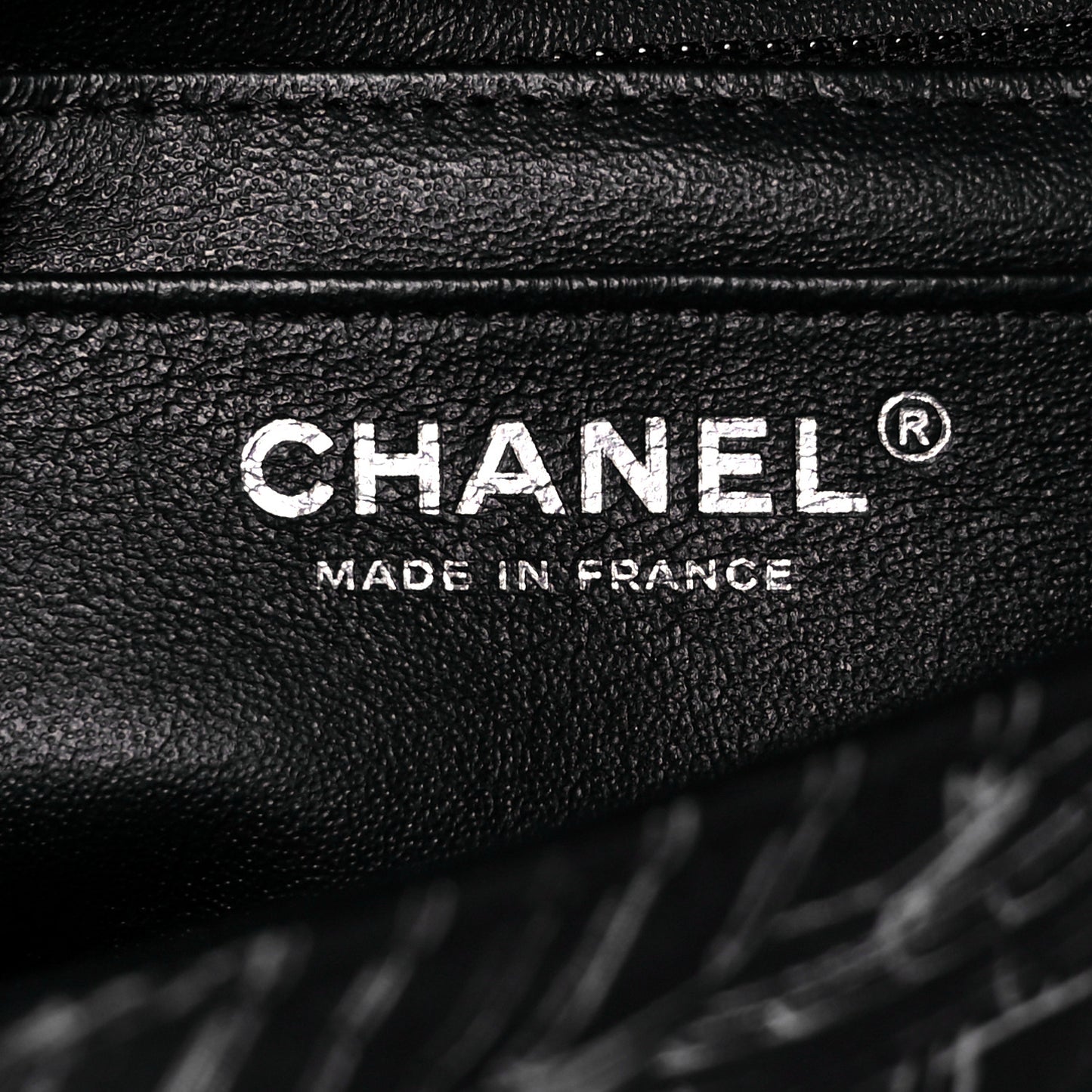 Fabric Printed Paris Rooftops Quilted Mini Rectangular Flap Black Red White