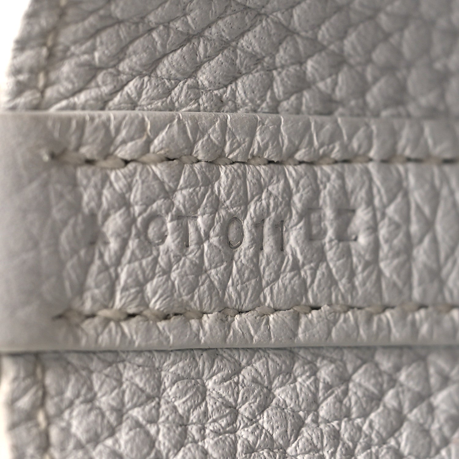 Hermes Taurillon Clemence Picotin Lock 22 MM White 7 of 10
