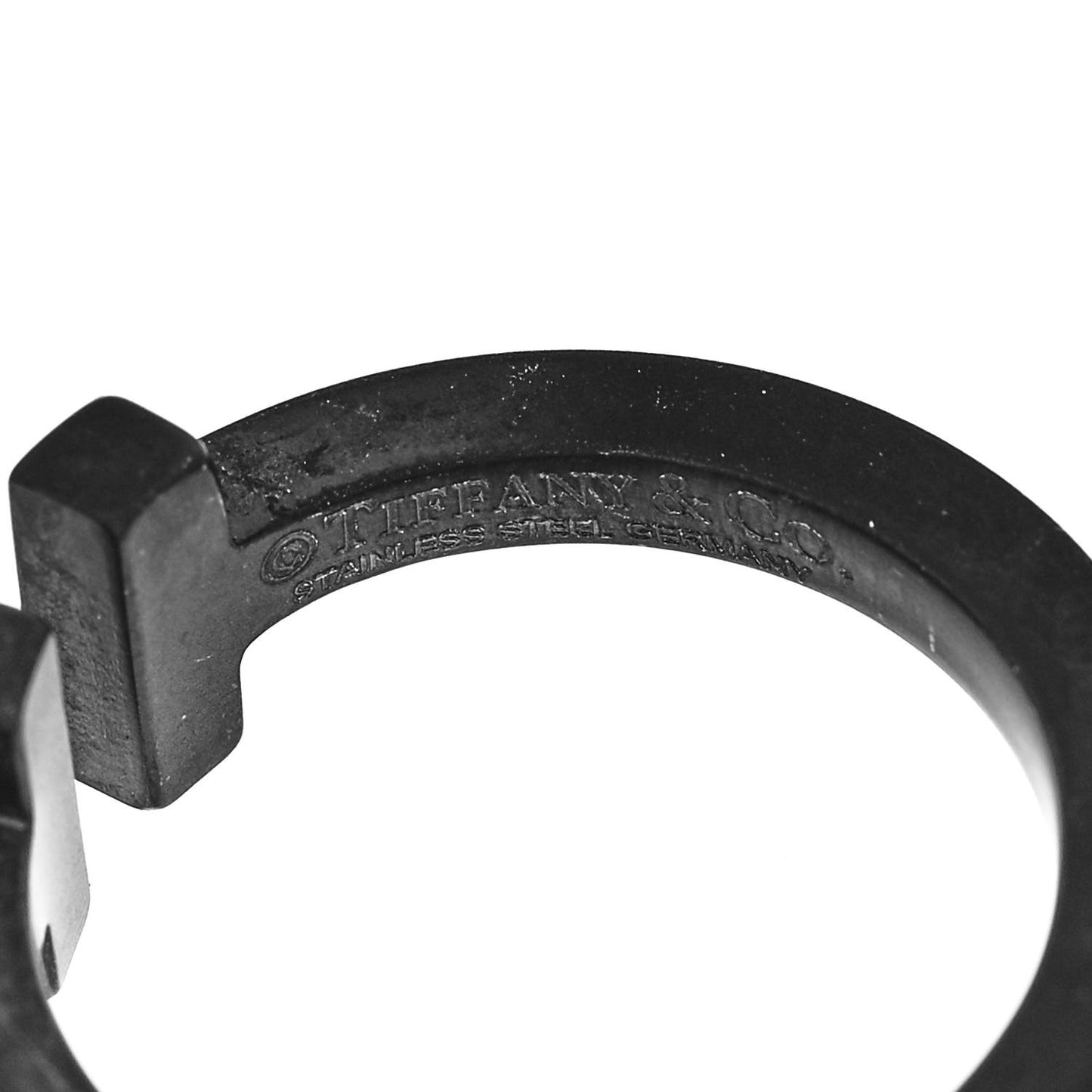 Black-Coated Stainless Steel T Square Ring 52 6
