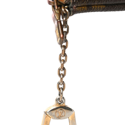 Louis Vuitton Monogram Key Pouch 13 of 17