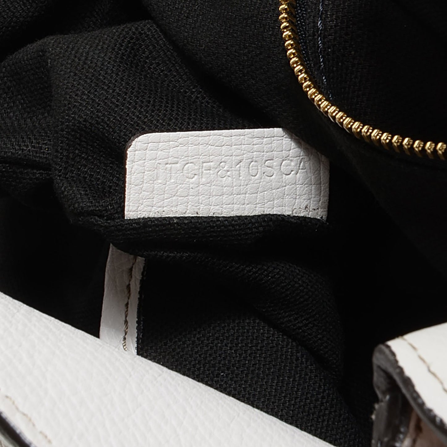 Grainy Calfskin House Check Buckle Medium Sycamore Hobo White