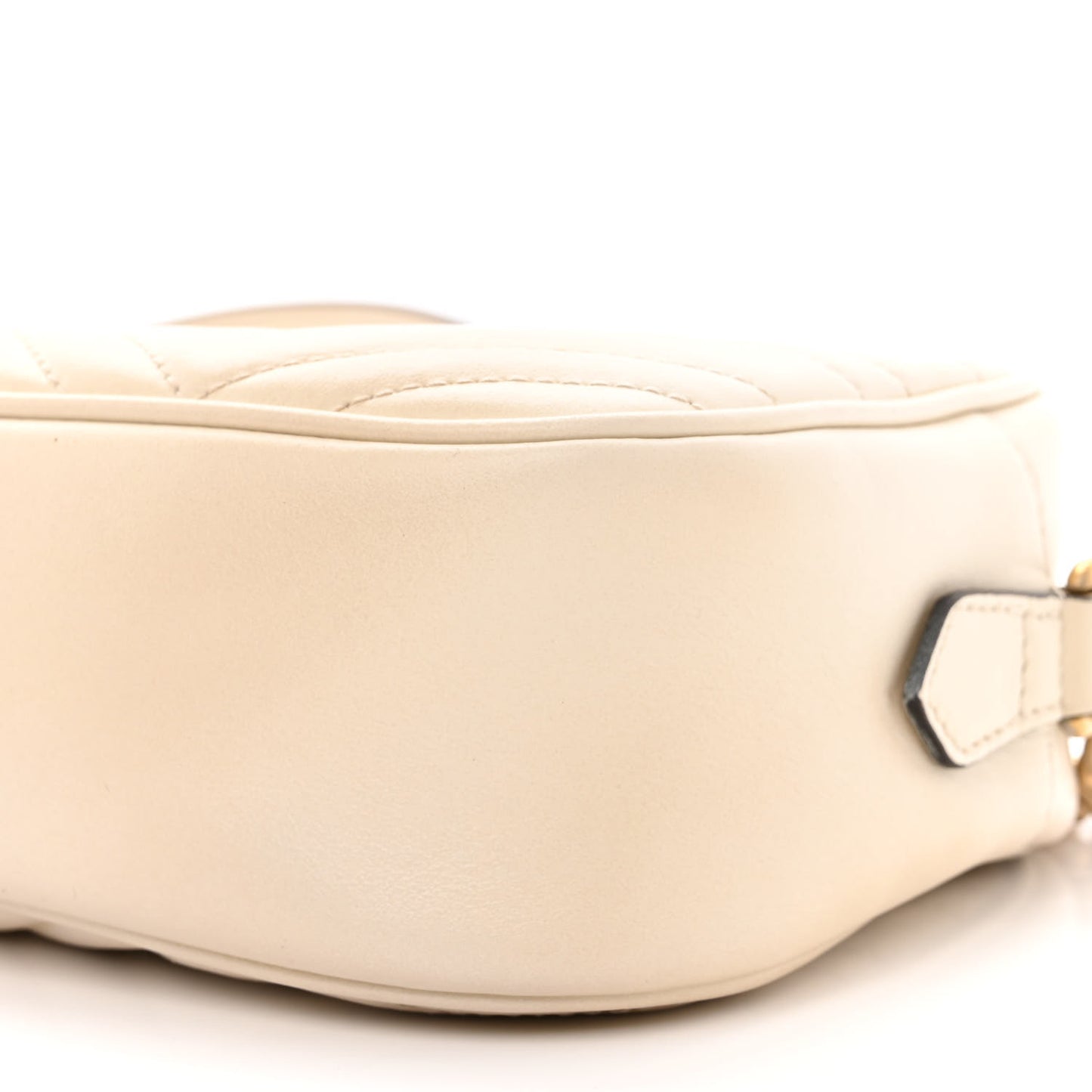 Calfskin Matelasse Small GG Marmont Chain Shoulder Bag White